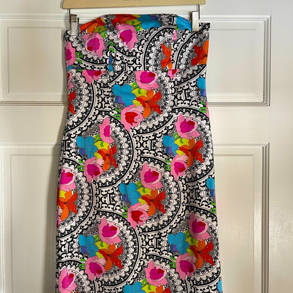 Melly M, multi-colored strapless dress, size 2